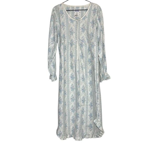 Lanz of Salzburg Vintage Flannel Nightgown M - Picture 1 of 4